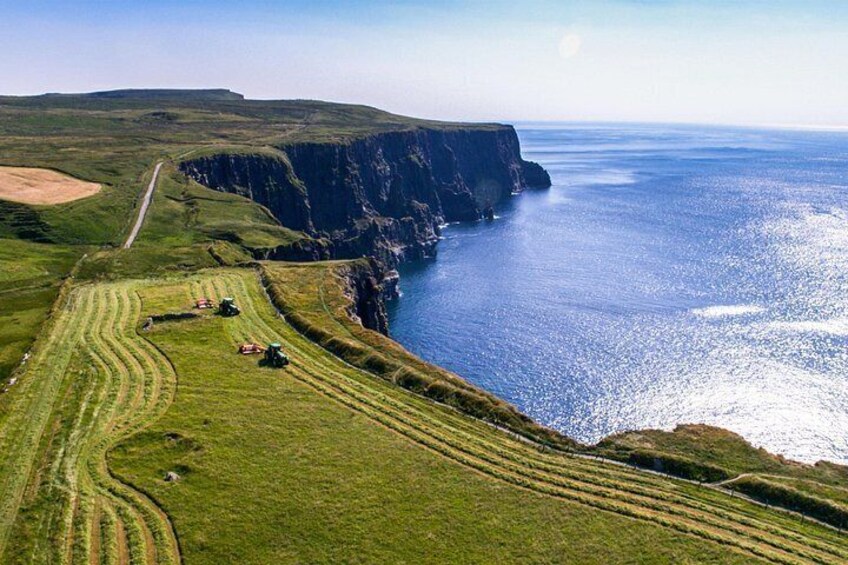 Luxury Private Day Tour to the Cliffs of Moher 5