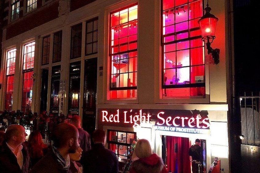 Red Light District tour in Amsterdam 3