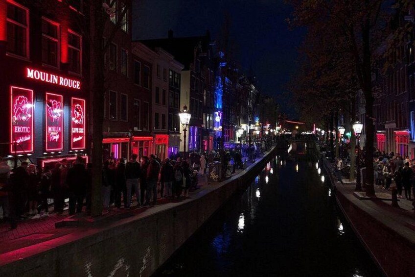 Red Light District tour in Amsterdam 2