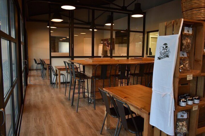 From cultivation to dish : Guided tour and mushroom tasting 3