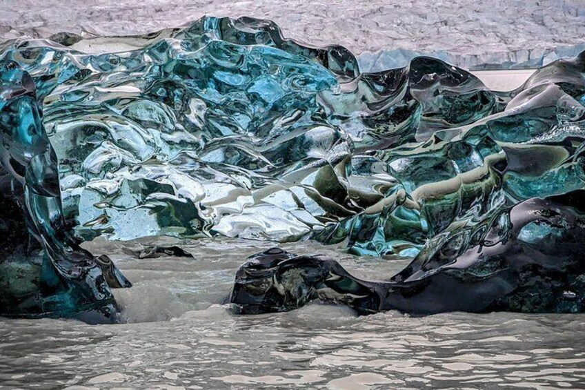 Glacier hike and Iceberg Boat Tour 4