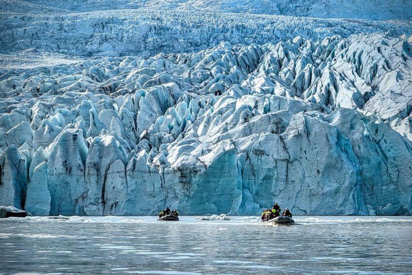 Glacier hike and Iceberg Boat Tour 5