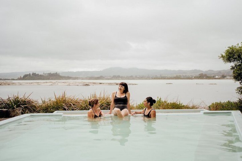 Polynesian Spa Rotorua: Deluxe Lake Spa Hot Spring Bathing 4