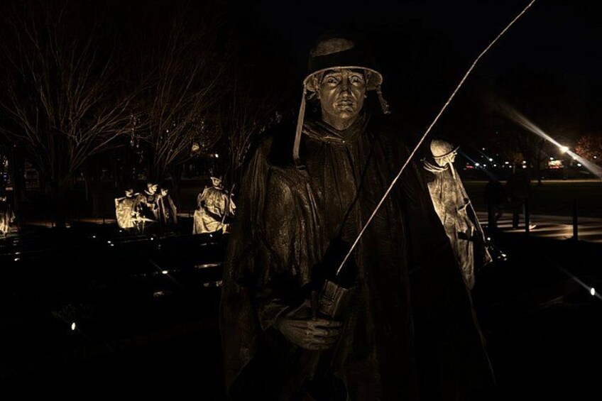 Private Monuments At Night Tour 1