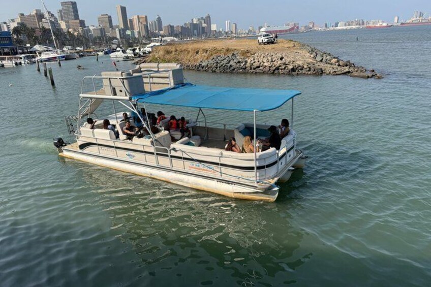 Luxury Harbour Ocean Boat Cruise 4