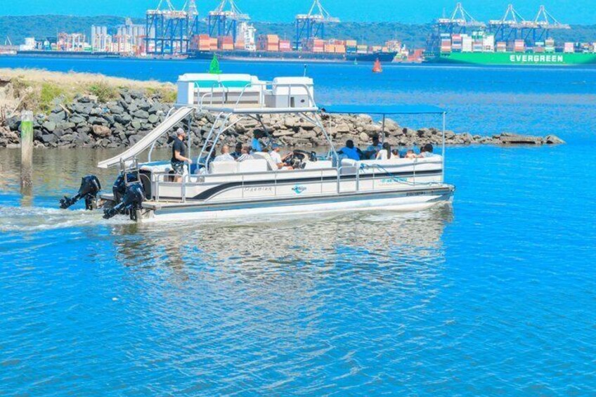 Luxury Harbour Ocean Boat Cruise 1