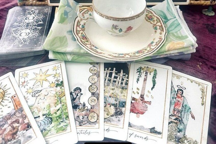 1 Hour Private Tarot Reading in Wilmington 3