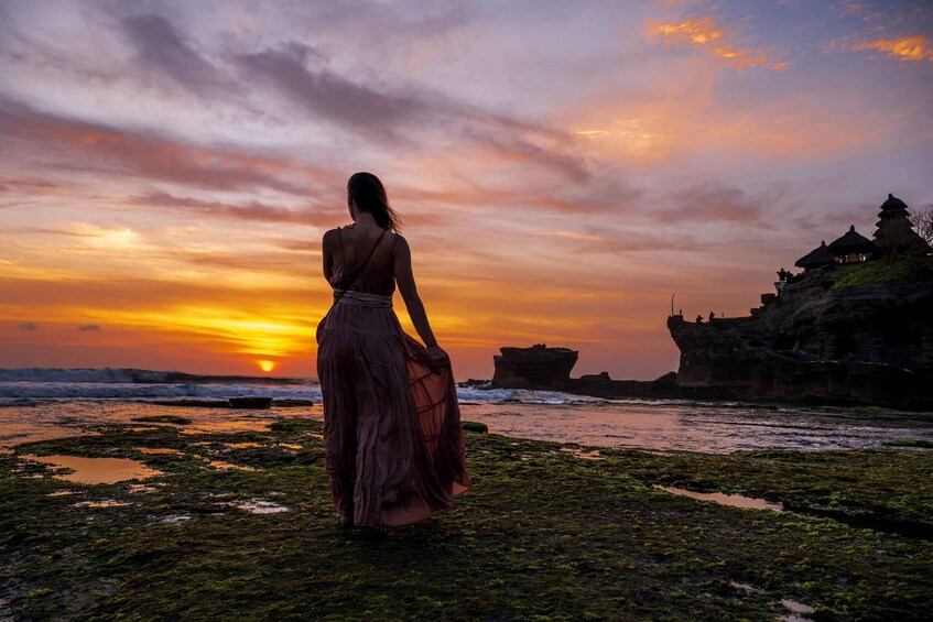 Bali: Tanah Lot, Jatiluwih Terrace, & Ulundanu Beratan Tour 1