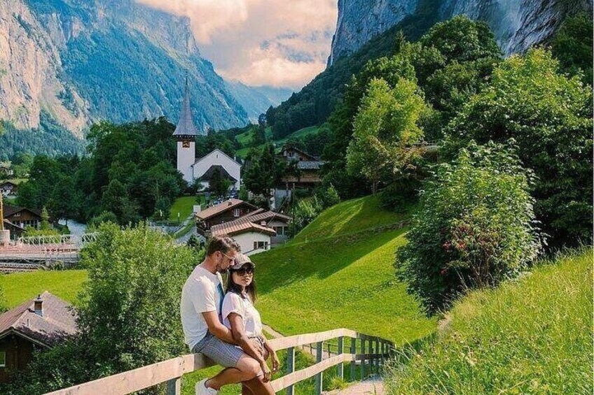 Discover Lauterbrunnen with CHEESE & CHOCOLATE 4