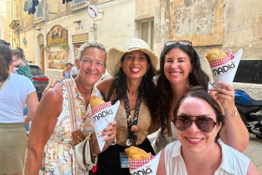 Street Food Tour of Monopoli 3