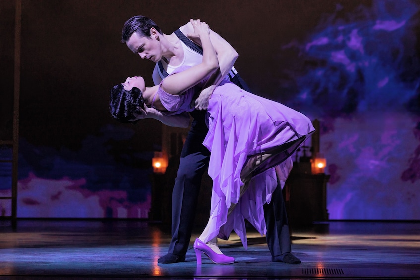 The Great Gatsby on Broadway 4