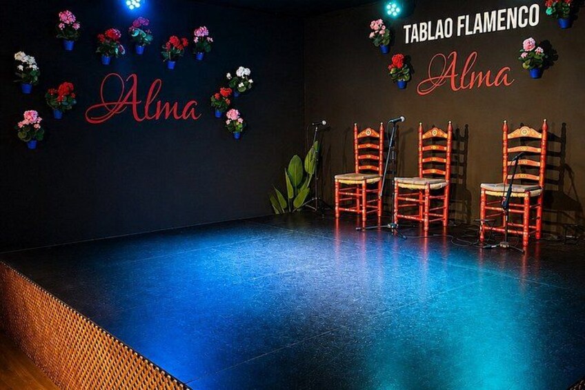 Palma: Authentic Flamenco Show at Tablao Flamenco Alma 1