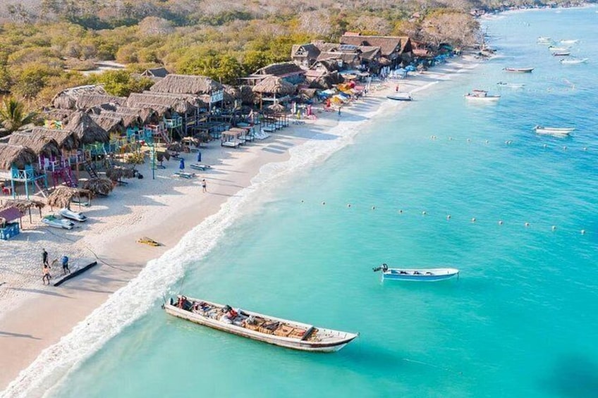 Cartagena 5 Island Hop Tour: Lunch, Snorkel, Beach Clubs, & More 2