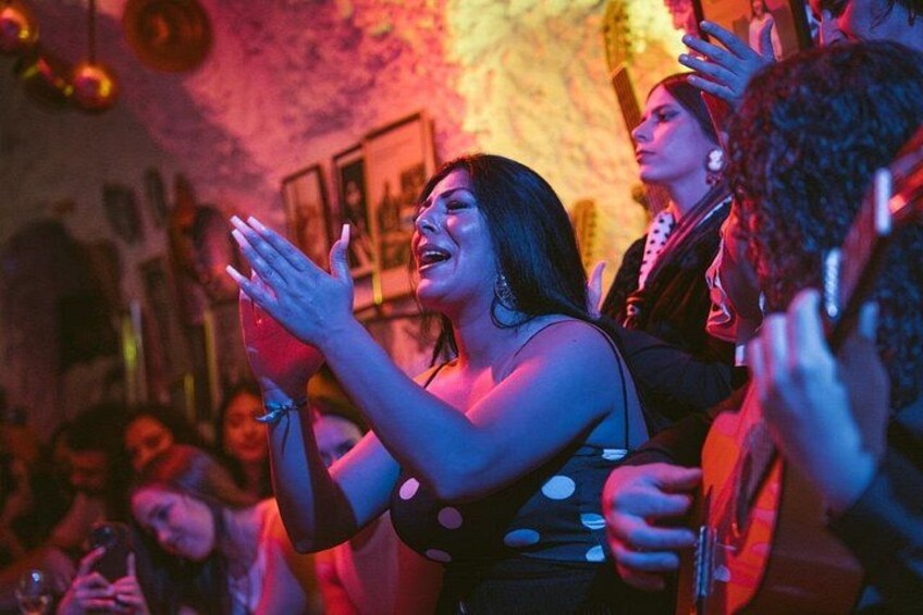 Flamenco show at Cueva Los Amayas, in Sacromonte 3