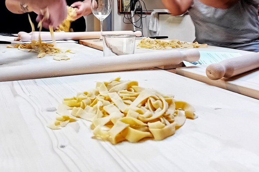 "Hands in dough" Cooking Class with Lunch 1