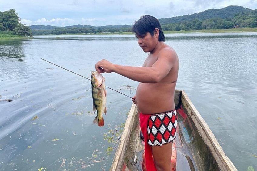 Panama City Visit an Indian town Embera and waterfall with lunch 3