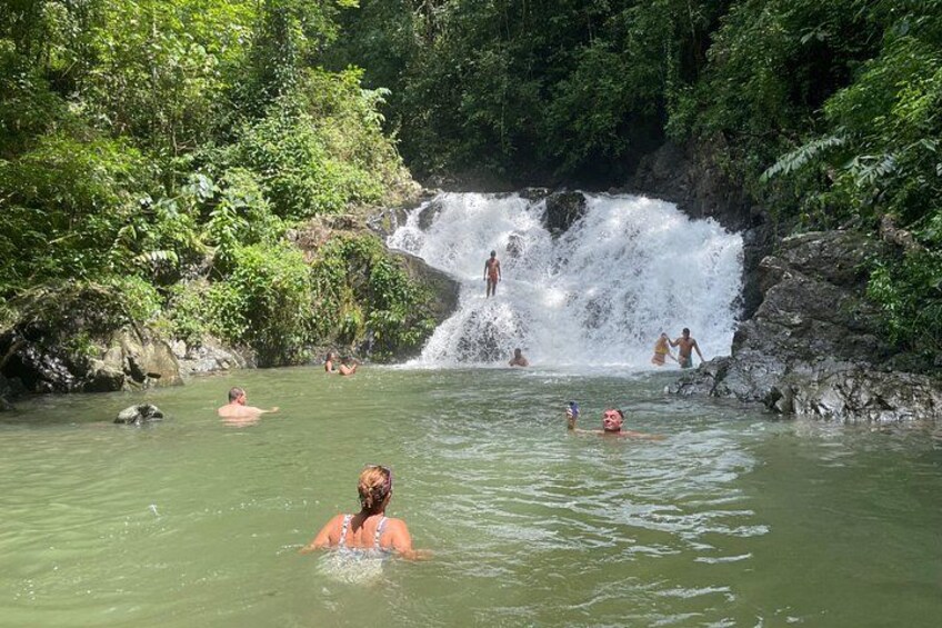Panama City Visit an Indian town Embera and waterfall with lunch 5