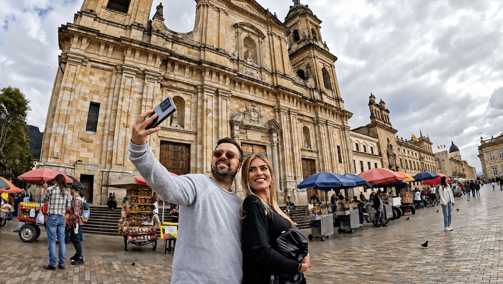 3-in-1 Panoramic Bus, walking tour and experiences 4