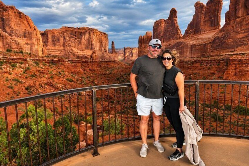 HIGHLY RATED Arches National Park Sightseeing Tour From Moab Utah 3