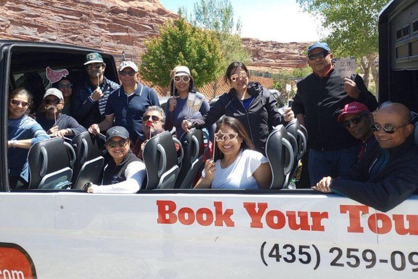 HIGHLY RATED Arches National Park Sightseeing Tour From Moab Utah 2