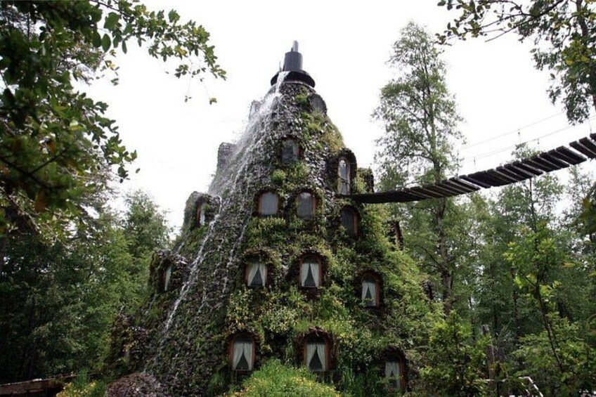 Magic Mountain Hotel 1