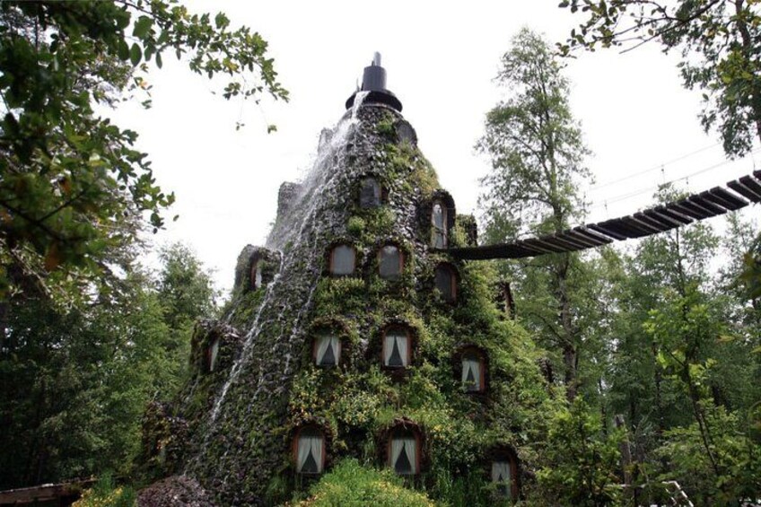 Magic Mountain Hotel 1