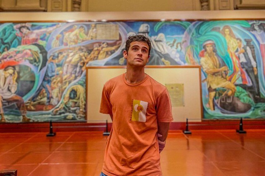Private Manila Marvels Tour with Personalized Photo Journey 4