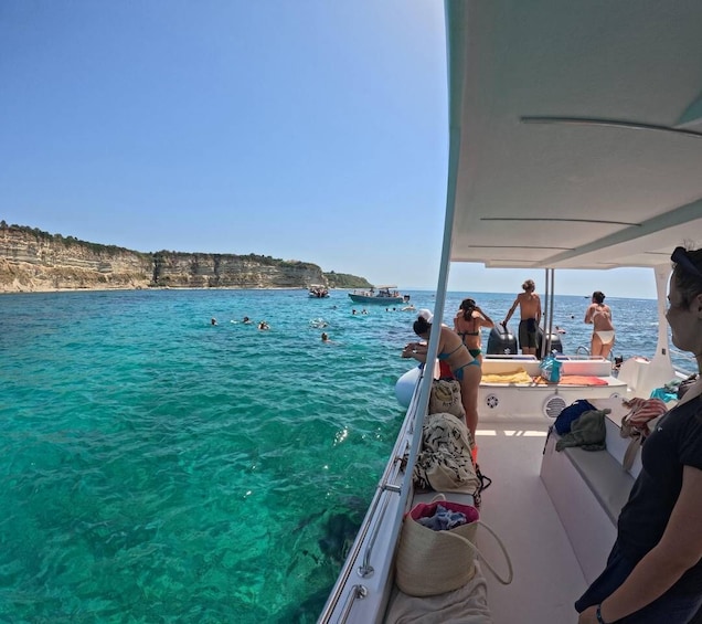 Picture 17 for Activity Tropea: Capo Vaticano Boat Tour with Snorkeling & Drink 2