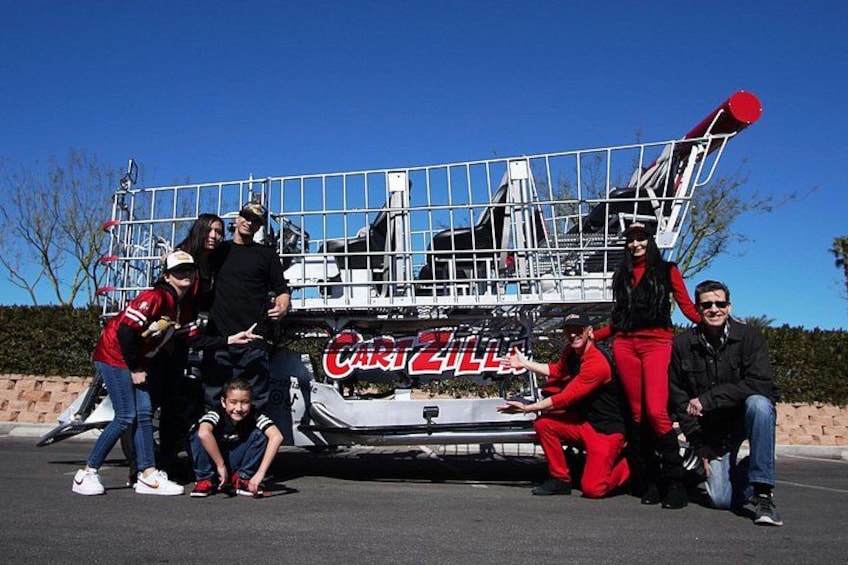 Giant Shopping Cart Limo Ride in Las Vegas 4