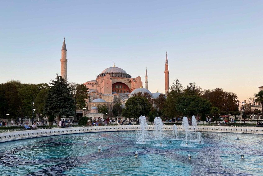 Picture 1 for Activity Istanbul: Half-Day Morning Hagia Sophia & Blue Mosque Tour 4