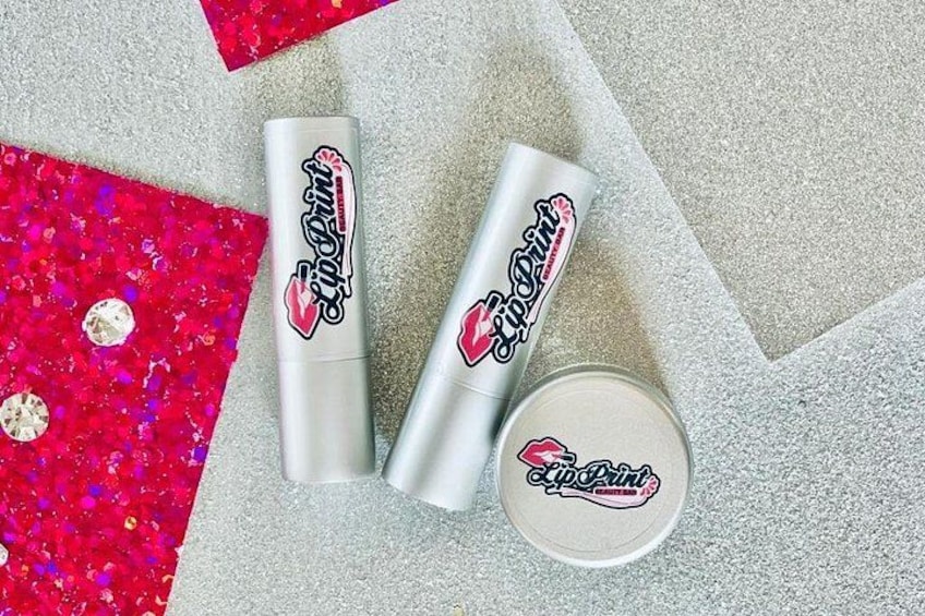 Lipstick or Lip Gloss Making Class in Raleigh 1