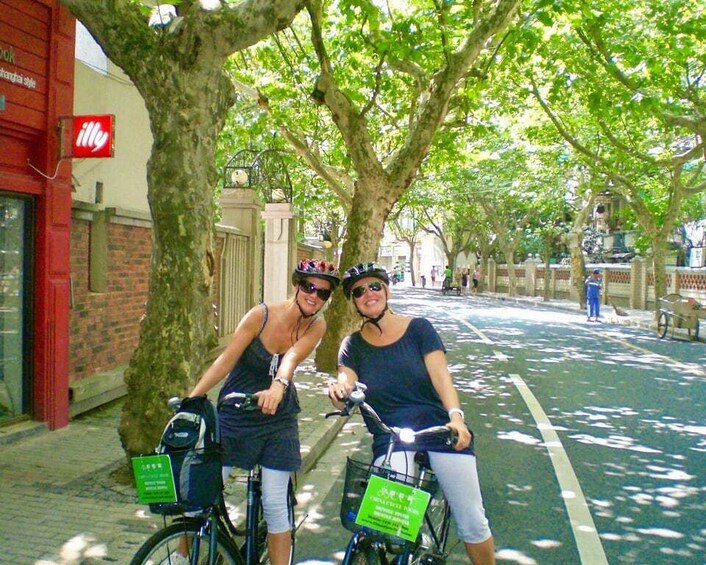 Private Shanghai Best‑Secret Bike Tour 4