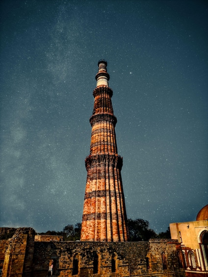 Picture 15 for Activity Delhi: Evening Guided Tour with Female Guide 3