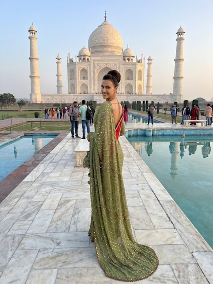 Picture 19 for Activity Agra: skip-the-line Sunrise Taj Mahal with Mausoleum Tour 2