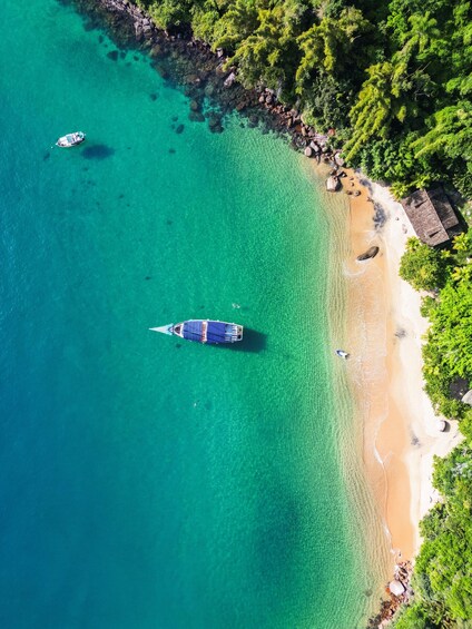 Picture 11 for Activity Paraty Bay: Islands & Beaches Boat Tour with Snorkeling 5