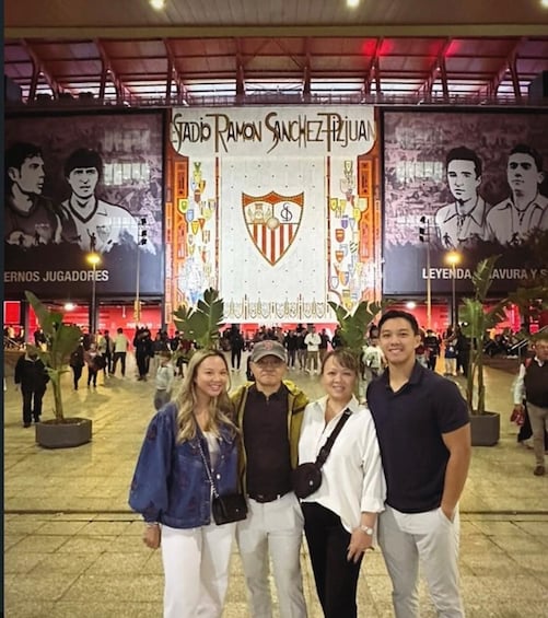 Picture 6 for Activity Live Sevilla & Betis football match atmosphere with LocalFan 3