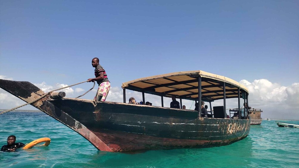 Picture 11 for Activity Zanzibar: Private Kuza Cave & visit to The Rock restaurant 2