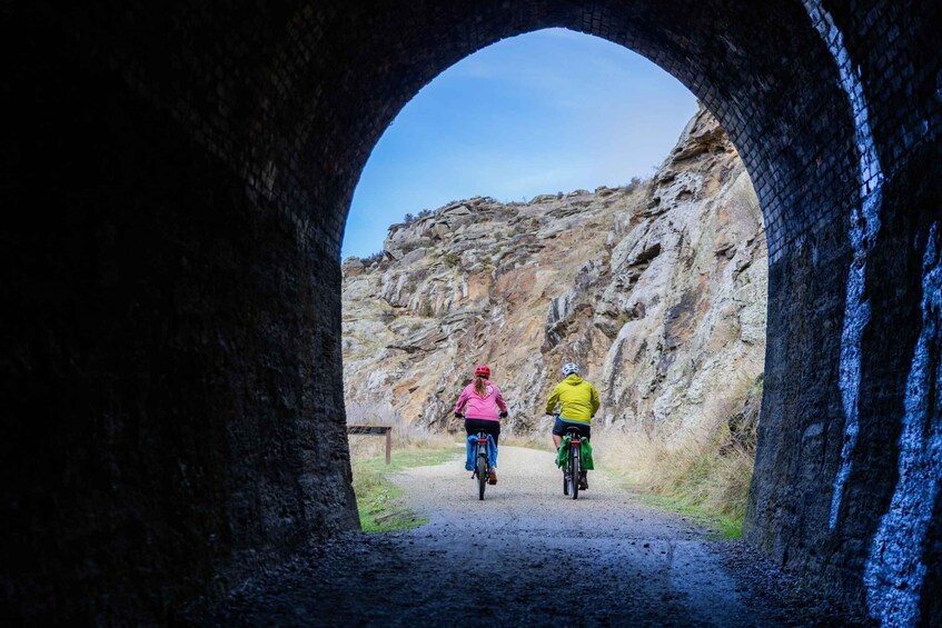 Picture 1 for Activity Otago Central Rail Trail E-Bike Self-Guided Cycling Trail 4