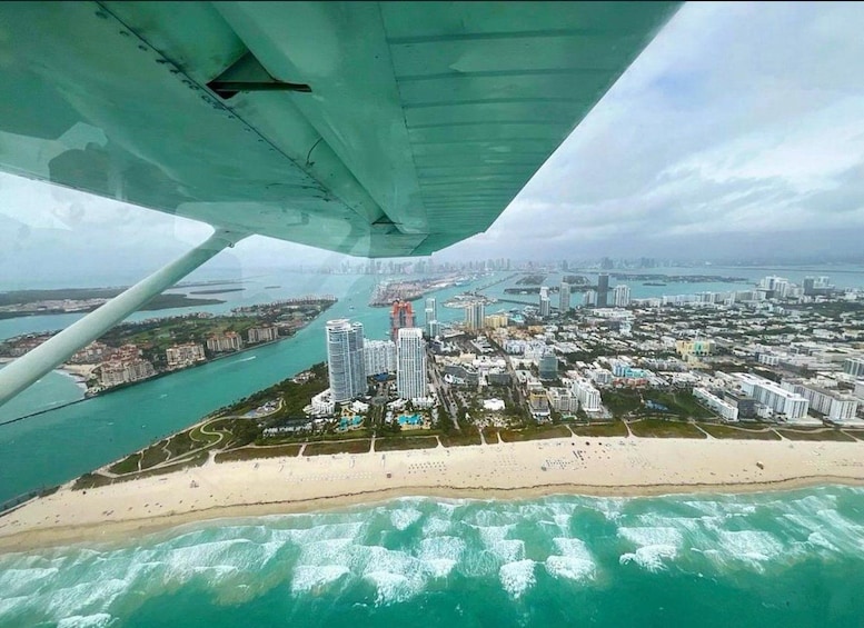 Picture 3 for Activity Miami: South Beach Private 45-Minute Private Flight Tour 4