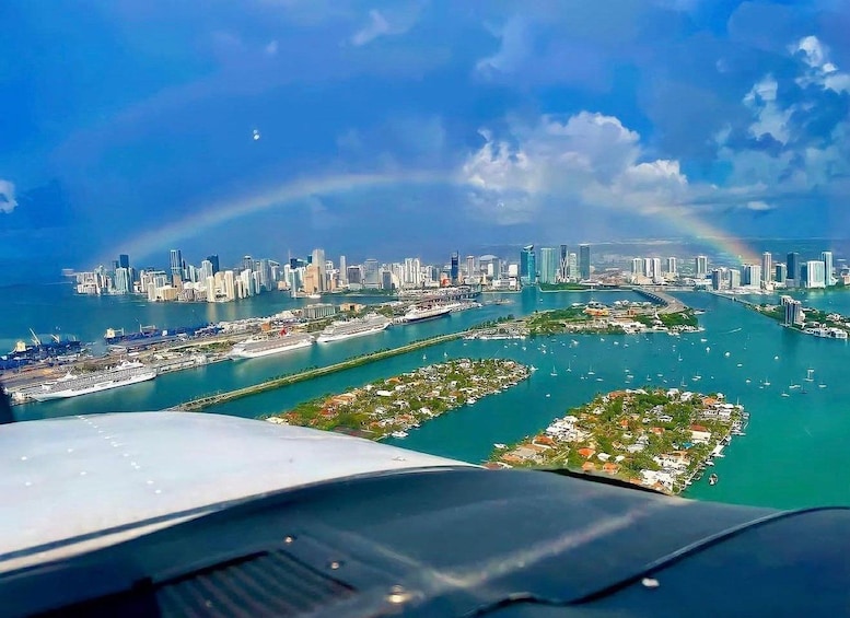 Picture 9 for Activity Miami: South Beach Private 45-Minute Private Flight Tour 2