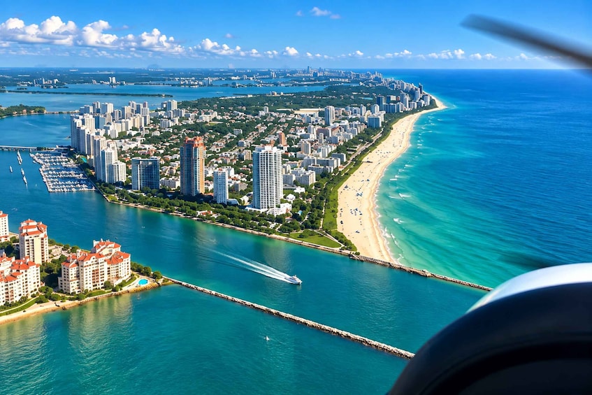 Picture 24 for Activity Miami: South Beach Private 45-Minute Private Flight Tour 4