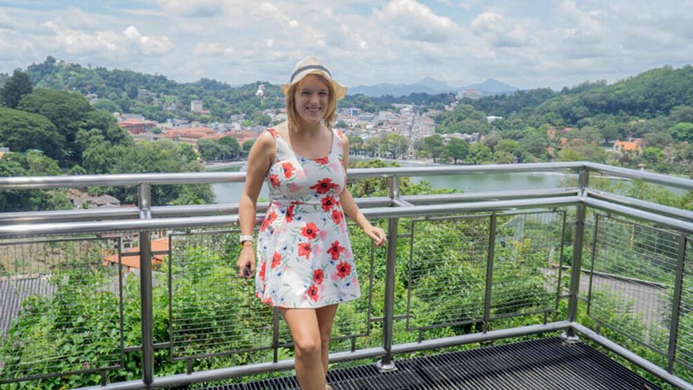 Picture 1 for Activity From Kandy: Ambuluwawa Tower & three Temple Tour by Tuk Tuk 3