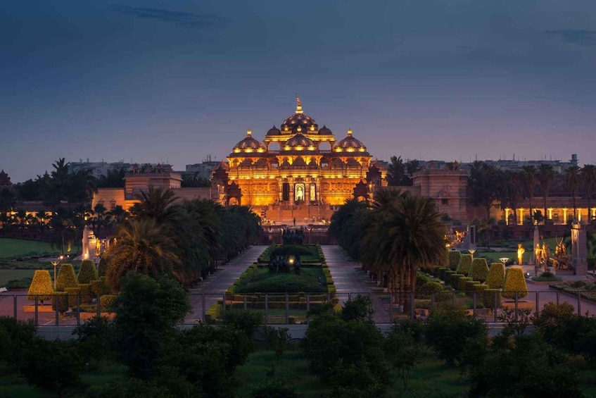 Picture 6 for Activity Delhi: Akshardham Temple Tour with Exhibition & Water Show 2