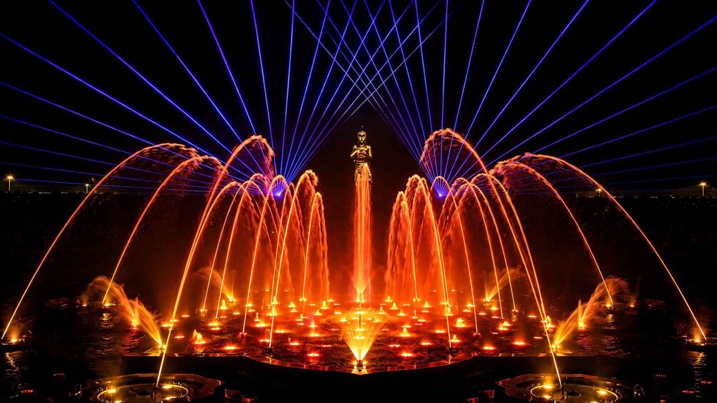 Picture 5 for Activity Delhi: Akshardham Temple Tour with Exhibition & Water Show 3