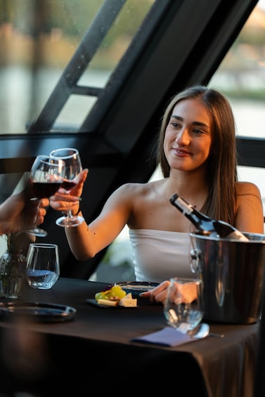 Krakow: Romantic Dinner with a Cruise on the Vistula River 2