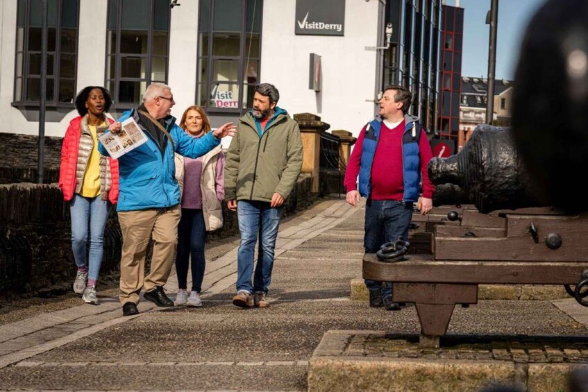 Derry/Londonderry:City Walls History Walking Tour 1