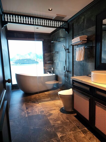 Picture 86 for Activity Hanoi/Ninh Binh: 2-Day Lan Ha Bay 5-Star Cruise with Balcony 4