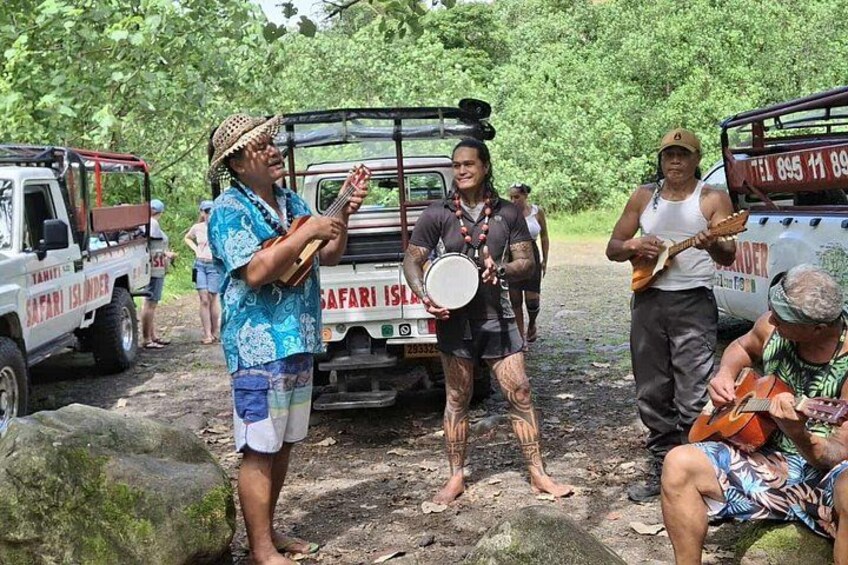 Tahiti Safari Islander 4x4 Discovery, Expedition, Adventure, Mana 4