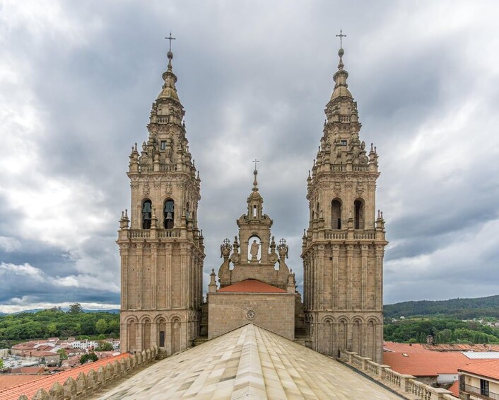 Tour the Cathedral of Santiago with Portico, Roofs, and Museum 1
