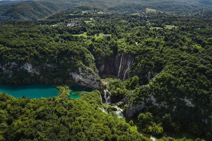 Picture 2 for Activity Zadar: Plitvice Lakes National Park Tour with Boat and Train 3